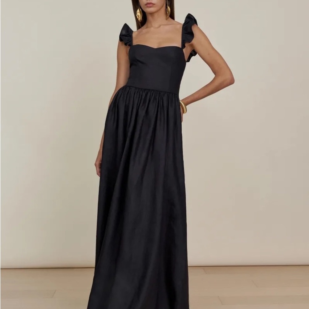 Hemmed - Vecchio Linen Dress